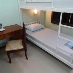 Khaosan River Inn Hostel Бангкок комната для гостей фото 4