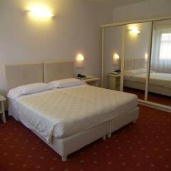 Отель Moderno Hotel Италия, Кьянчиано Терме - отзывы, цены и фото номеров - забронировать отель Moderno Hotel онлайн комната для гостей фото 3