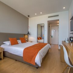 Отель Crystal Springs Beach Hotel Кипр, Протарас - 13 отзывов об отеле, цены и фото номеров - забронировать отель Crystal Springs Beach Hotel онлайн комната для гостей фото 3