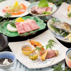 Отель Ryokan Wakaba Япония, Минамиогуни - отзывы, цены и фото номеров - забронировать отель Ryokan Wakaba онлайн питание