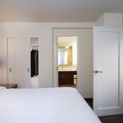 Отель Residence Inn by Marriott Montreal Downtown Канада, Монреаль - отзывы, цены и фото номеров - забронировать отель Residence Inn by Marriott Montreal Downtown онлайн комната для гостей фото 3