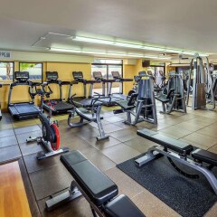Отель DoubleTree by Hilton San Jose фитнесс-зал фото 2