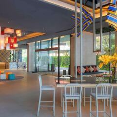 Отель Ibis Styles Bangkok Sukhumvit Phra Khanong Бангкок бассейн фото 3