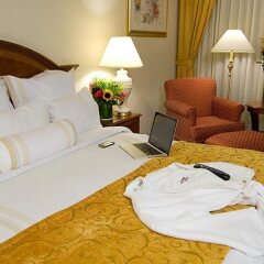 The LA Hotel Downtown удобства в номере