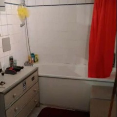 Отель Charmant Atelier D'artiste Париж ванная