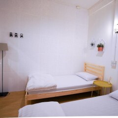 Simple to Sleep Hostel Бангкок детские мероприятия фото 2
