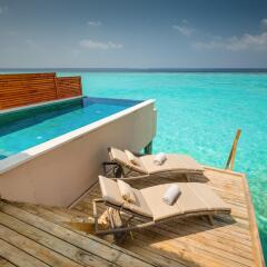 Отель Kudafushi Resort and Spa 5* Вилла с различными типами кроватей фото 4