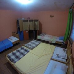 Отель Hikers Hostel Болгария, Пловдив - отзывы, цены и фото номеров - забронировать отель Hikers Hostel онлайн комната для гостей