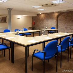 Отель Holiday Inn Express Liverpool-Albert Dock Великобритания, Ливерпуль - отзывы, цены и фото номеров - забронировать отель Holiday Inn Express Liverpool-Albert Dock онлайн помещение для мероприятий фото 2