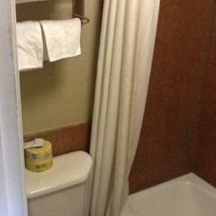 Отель Deluxe Inn - Vicksburg ванная фото 2