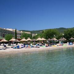 Delfinia Hotel пляж