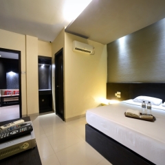 OYO 542 Majestiq Hotel комната для гостей фото 2