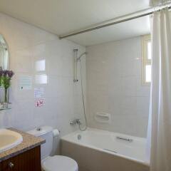 Kapetanios Limassol Hotel in Limassol, Cyprus from 102$, photos, reviews - zenhotels.com bathroom