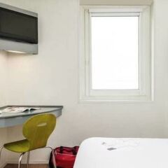Отель ibis budget Paris Porte de Bercy Франция, Шарантон-ле-Пон - отзывы, цены и фото номеров - забронировать отель ibis budget Paris Porte de Bercy онлайн удобства в номере