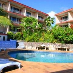 Отель Capricorn Apartment Hotel Suva Фиджи, Вити-Леву - отзывы, цены и фото номеров - забронировать отель Capricorn Apartment Hotel Suva онлайн бассейн фото 2