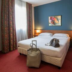 Отель Idea Hotel Piacenza Италия, Пьяченца - 1 отзыв об отеле, цены и фото номеров - забронировать отель Idea Hotel Piacenza онлайн комната для гостей