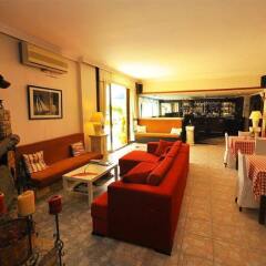 Club Pirinc Hotel интерьер отеля