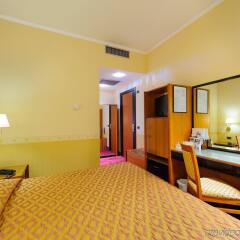Отель Admiral Art Hotel Италия, Римини - отзывы, цены и фото номеров - забронировать отель Admiral Art Hotel онлайн комната для гостей фото 4