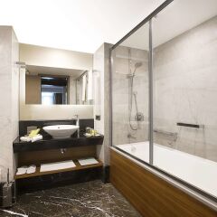 Отель Doubletree By Hilton Istanbul Old Town ванная