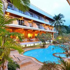 Samui First House Hotel бассейн