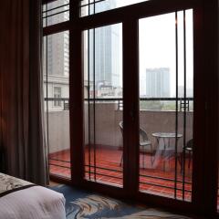 Shanghai Donghu Hotel балкон