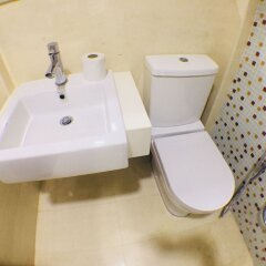 Отель Regalia Suites by iHost Малайзия, Куала-Лумпур - отзывы, цены и фото номеров - забронировать отель Regalia Suites by iHost онлайн ванная фото 2