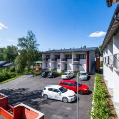 Апартаменты Forenom Apartments Espoo Lintuvaara парковка