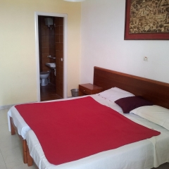 Отель Hostal Flamenco сейф в номере фото 3