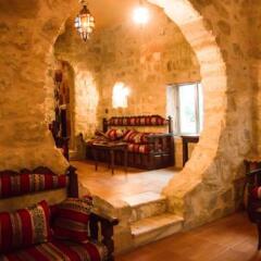 Отель Alanbat Hotel Иордания, Вади-Муса - отзывы, цены и фото номеров - забронировать отель Alanbat Hotel онлайн гостиничный бар