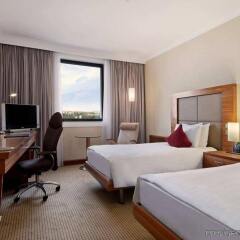 Отель Hilton Prague удобства в номере фото 2