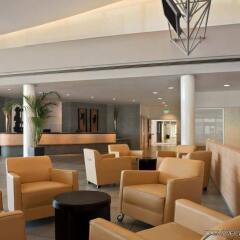 Отель Hilton Garden Inn Rome Airport Италия, Фьюмичино - 2 отзыва об отеле, цены и фото номеров - забронировать отель Hilton Garden Inn Rome Airport онлайн интерьер отеля фото 2