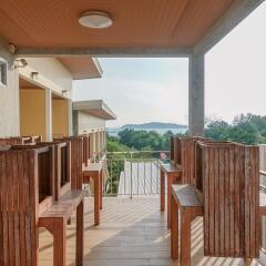 Отель Check-in Resort Koh Larn балкон