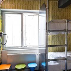 Отель Copenhagen Downtown Hostel Дания, Копенгаген - 1 отзыв об отеле, цены и фото номеров - забронировать отель Copenhagen Downtown Hostel онлайн балкон