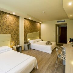 Отель Hostellerie Du Cheval Blanc Аоста комната для гостей фото 4