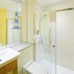 Отель Ibis Styles Glasgow Centre George Square Великобритания, Глазго - отзывы, цены и фото номеров - забронировать отель Ibis Styles Glasgow Centre George Square онлайн ванная фото 2