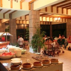 Big Rose Hotel Турция, Олюдениз - отзывы, цены и фото номеров - забронировать отель Big Rose Hotel онлайн питание