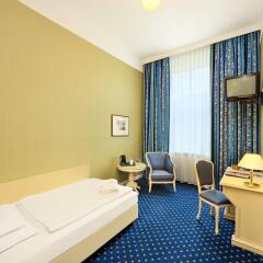 Hotel de France комната для гостей