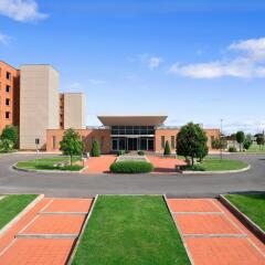 Отель Hilton Garden Inn Rome Airport спортивное сооружение