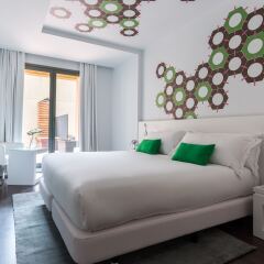 Отель Room Mate Carla комната для гостей