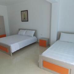 Отель Guest house Vila Bega Саранда комната для гостей