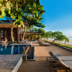 Отель Maya Sanur Resort & Spa бассейн