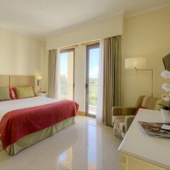 Отель Tivoli The Residences At Victoria Clube De Golfe Пешао фото 15