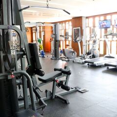 Hues Boutique Hotel фитнесс-зал фото 3