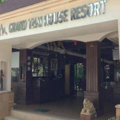 Отель Grand Thai House Resort развлечения
