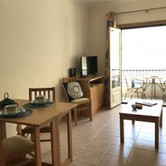 Апартаменты Al-Buhera Blue Apartment комната для гостей