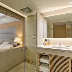 Отель Rodos Park Suites & Spa ванная