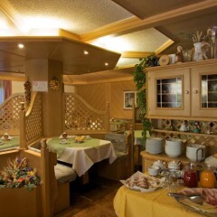 Отель Albergo Bellaria Карано питание фото 2