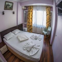 Orient Hostel Стамбул сейф в номере