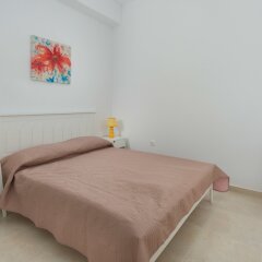 Апартаменты Violetas Apartment комната для гостей фото 4