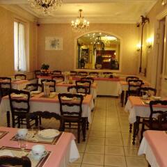 Hotel Busby питание